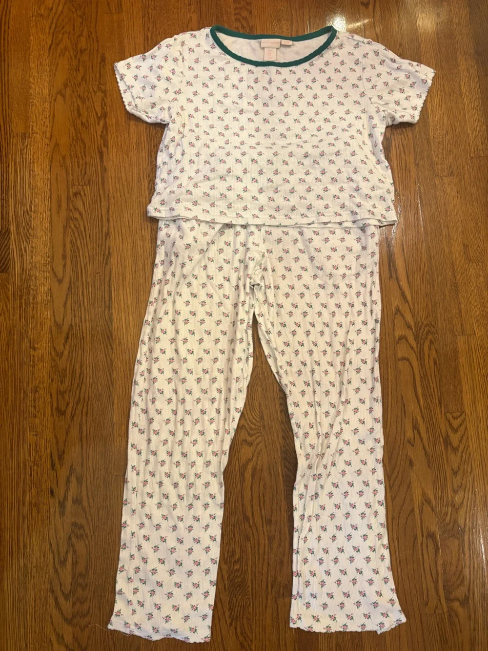 Rachel Ashwell Organic Cotton Cream Floral Pajama Set with Green Trim